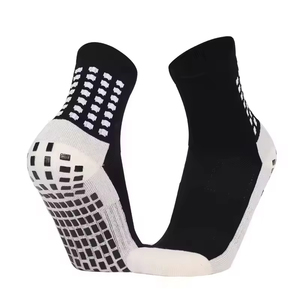 Wholesale Compression Sports <b>Socks</b> for Men, Non Slip Cushioned Crew Grip <b>Socks</b> for Basketball Running - Product Image 4