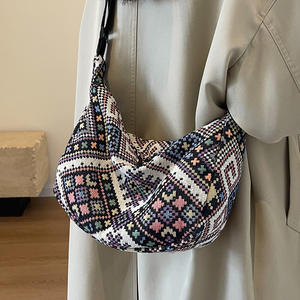 حقيبة متقاطعة مع الجسم ذات سعة كبيرة للنساء على الطراز الكوري حقيبة زلابية محمولة على الطراز العرقي شعبية Ins - Product Image 3