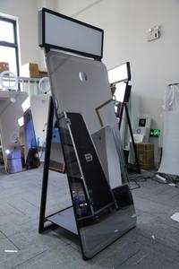 <span class=keywords><strong>2022</strong></span> Offre Spéciale nouveaux produits inventés 70 pouces miroir photomaton LED cadre Led miroir magique signalisation numérique - Product Image 3