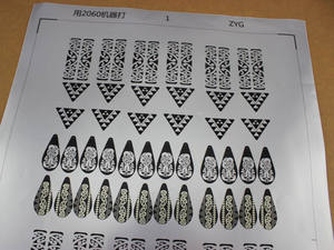 Autocollant d'étiquette alimentaire d'impression de <span class=keywords><strong>code</strong></span> à barres polychrome de haute qualité, étiquette d'emballage alimentaire auto-adhésive imprimée au meilleur <span class=keywords><strong>prix</strong></span> - Product Image 5