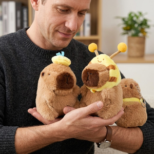 Aika Venta al por Mayor de Llaveros de Mini <span class=keywords><strong>Capibara</strong></span>, Juguetes de Peluche Disfrazados, Fabricante OEM Personalizado - Product Image 2