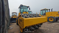 Compacteur RS8200, rouleau compresseur diesel de 20 tonnes avec tambour vibrant simple