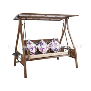 Balançoire de jardin en bois pour 3 personnes, design traditionnel, mobilier d'extérieur, utilisation en cour - Product Image 1