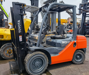 Carretilla elevadora diésel hidráulica Toyota 8F30 de 3 toneladas con motor de alta calidad Carretilla elevadora diésel 2.5ton 3 toneladas 5 toneladas precio barato para la venta - Product Image 5