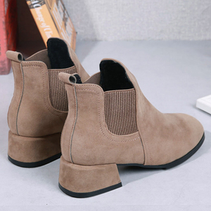 Cheville chaussures mode style britannique fond épais bottes décontractées pour femmes 2022 conception couleur unie nouveau hiver <span class=keywords><strong>pas</strong></span> <span class=keywords><strong>cher</strong></span> <span class=keywords><strong>chelsea</strong></span> bottes - Product Image 6