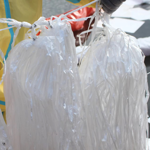 Rotolo Assorbente Olio Monouso Ecologico in Materiale PP, con Motivo Pom Pom e Sacchetto per il Controllo delle Fuoriuscite - Product Image 1