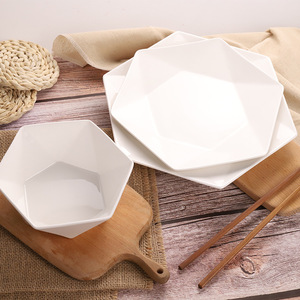Vaisselle d'hôtel créative en porcelaine renforcée, assiettes hexagonales blanches épaisses pour plats chauds, ensemble d'exportation, compatible micro-ondes, <span class=keywords><strong>moderne</strong></span> - Product Image 4