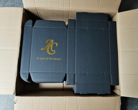 Bas prix personnalisé recyclable CMJN impression fleur conception AE flûte ondulé expédition vêtements boîte postale avec logo emballage