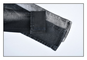 Tissu denim noir en coton, polyester, rayonne et élasthanne TR – Fabricant de tissus denim - Product Image 3
