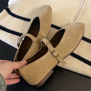 2025 Lightweight Ballet Flat Casual <b>Shoes</b> <b>Soft</b> Sheepskin Comfortable Slip-On Design for Daily Work and Walking Style - Product Image 2