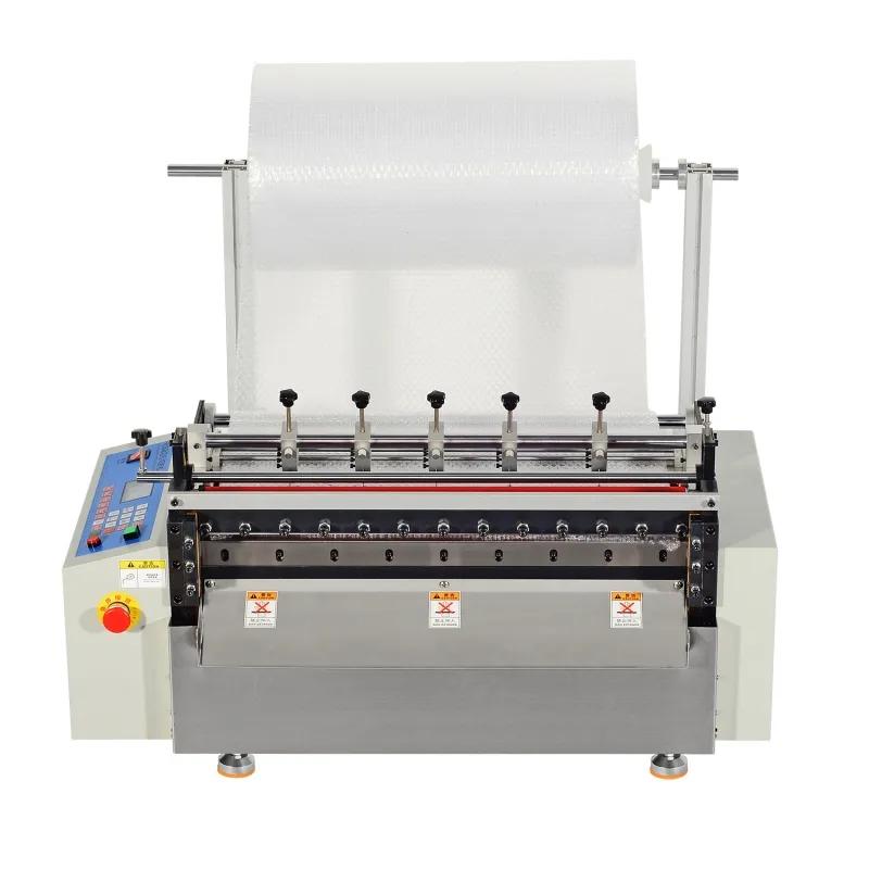 Machine de découpe PVC rouleau tissu rouleau machine de découpe PE membrane Nickel cuivre feuille rouleau à feuille machine de découpe