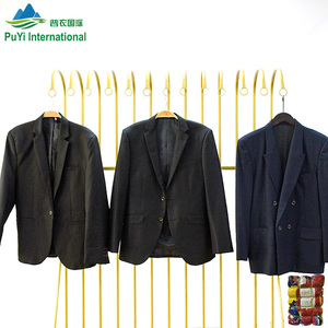 Vêtements d'occasion en gros pour hommes : Costumes, Chemises de bureau, Balles de vêtements usagés des États-Unis - Product Image 1