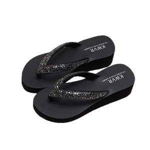 Summer Beach Women's Luxurious Designer Flip-flops - <b>Soft</b> <b>Shoes</b> - High-quality Open-toe Thick-soled Slip-on Sandals - Product Image 2