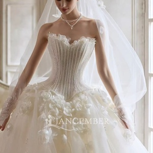 Lsoy076 Precioso Vestido de Novia de Tul con Cuentas de Perlas, Escote Corazón, Cintura Estilo Vasco y Rosas 3D para Novia de Lujo Jancember - Product Image 2
