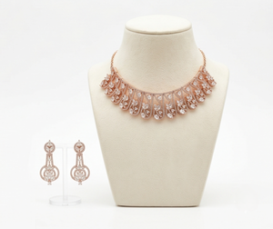 DIVYORO Conjunto de Gargantilla de Circones en Oro Rosa de Inspiración Vintage, Joyería Tradicional Chapada en Oro para Mujer, para Bodas y Festivales - Product Image 1
