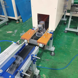 Machine d'impression d'écran <span class=keywords><strong>en</strong></span> soie à plateau tournant cylindrique courbe de chargement entièrement automatique imprimante d'écran de tubes de petite taille - Product Image 4