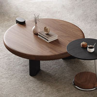 Table basse minimaliste ronde marron pour salon et maison
