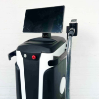 Épilateur laser à diode professionnel à 4 longueurs d'onde, modèle Superlaser 548 MAX 4000W, usage commercial, équipement 2024