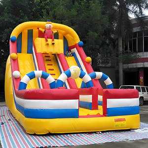 Château gonflable commercial en PVC avec toboggan sec et aquatique pour locations de fêtes - Product Image 1