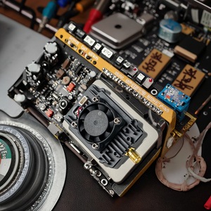 3g3-4w02 3.3 GHz 4 W VTX FPV <span class=keywords><strong>video</strong></span> mô-đun máy phát tầm xa không dây AV tín hiệu <span class=keywords><strong>transmitter</strong></span> cho Racing Drone và UAV hệ thống - Product Image 4