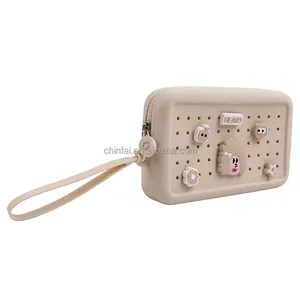 Chinfai Customized Wholesale Cute Mini Key Headphone Cord Storage Bag Silicone Wallet Coin Purse