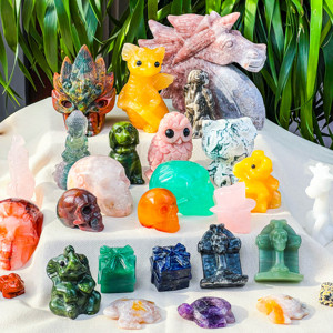 Vente en gros de cristaux naturels, divers matériaux mixtes, quartz clair, améthyste, sculptures, pierres précieuses de guérison pour la décoration de la pièce - Product Image 1