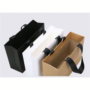 Sacs en papier cadeau noirs personnalisés avec votre propre logo, emballage en carton, sacs en papier réutilisables pour les courses avec poignées - Product Image 4