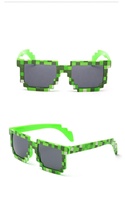 Lunettes de soleil en forme de carreaux pour enfant, verres solaires rétro, vidéo 8 bits, nouveau Style, 2019
