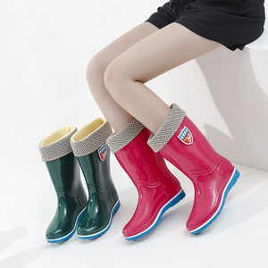 Bottes de pluie épaisses d'hiver pour femmes, chaussures de travail d'extérieur imperméables pour la cuisine, chaussures de nettoyage en caoutchouc, bottes imperméables - Product Image 6