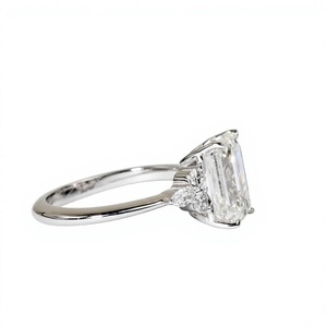 Anillo de Compromiso de Plata de Ley 925 con Oro Sólido de 10K, 14K, 18K, Corte de Lujo con Esmeralda, Diamante y Múltiples Piedras, Estilo Art Deco - Product Image 2