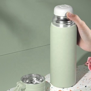Flacon à vide intelligent à affichage numérique <span class=keywords><strong>de</strong></span> la température à LED Bouteilles d'eau isolées en acier inoxydable Tasses thermiques <span class=keywords><strong>de</strong></span> voyage pour le chaud et le froid - Product Image 5