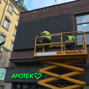Pantalla LED para Exteriores de Gran Angular 4K, Tecnología de Lectura a la Luz del Sol, Clasificación IP66, Brillo de 6500-10000, para Aeropuertos y Ferrocarriles - Product Image 6