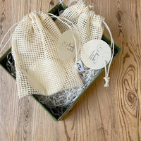 Pochette en maille de coton café avec logo personnalisé BSCI emballage de bijoux en tissu fin recyclable petite pochette en mousseline de coton avec cordon de serrage