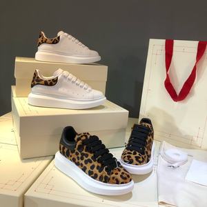 Chaussures Chunky de Luxe Tendance 2025 Légères et Amorties pour l'Automne et le Printemps – Nouvelle Collection de Marque Célèbre et de Designer (Aucun avis pour le moment) - Product Image 1