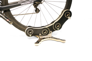 Support de vélo réglable RideNow, universel pour tous types de vélos, support de stationnement pour <span class=keywords><strong>sol</strong></span> en bois pour vélos de route et de montagne - Product Image 3
