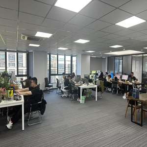 Nouveau et original GM04VC2, Glanzsensor - Verre protecteur défectueux Gesplittert en stock dans l'entrepôt, contrôleur de programmation PLC - Product Image 6