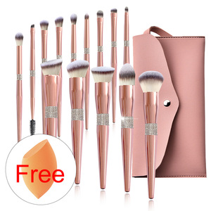 Ensemble de 14 pinceaux de maquillage en poils synthétiques, manche en bois, virole en aluminium, pinceau à fond de teint, pinceau à raser, kit de couleurs personnalisées - Product Image 4