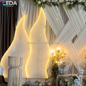 Arche de toile de fond LEDA en métal blanc pour événements de luxe, décoration de fête, toile de fond LED en fer en forme d'algues pour mariage - Product Image 4