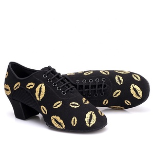 Zapatos <span class=keywords><strong>De</strong></span> baile <span class=keywords><strong>De</strong></span> salón <span class=keywords><strong>De</strong></span> <span class=keywords><strong>Salsa</strong></span> Latina nobuk para mujer, tacón bajo, Amarillo/rojo para baile latino, Zapatos <span class=keywords><strong>De</strong></span> Baile - Product Image 3