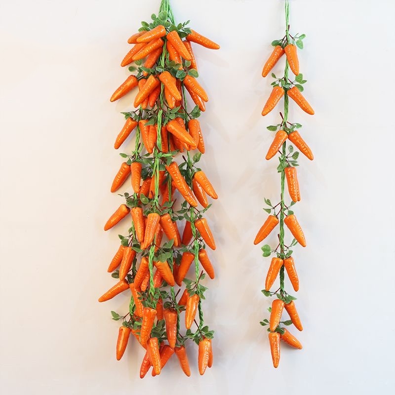 Brochette de carottes avec feuilles - orange
