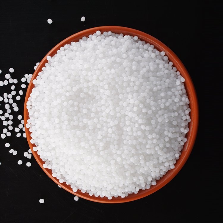 Сырье из пластика, полиэтиленовые гранулы высокой плотности