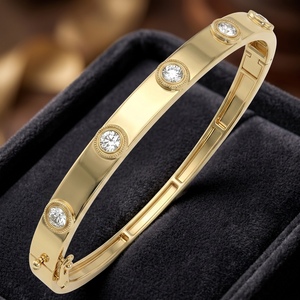 Brazalete Geométrico de Acero Inoxidable Chapado en Oro de 14K para Mujer, Uso Diario - Product Image 1