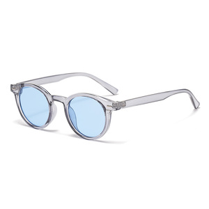 Gafas de Sol Redondas Retro Unisex con Montura Completa, Lentes Degradadas, 100% Protección UV, Estilo Casual para Adultos - Product Image 3