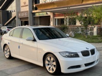 BMW Série 3 d'occasion 2005 325i Version de pointe Berline essence Conduite à gauche Voiture classique d'occasion pour l'exportation