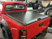 Couverture de benne de camionnette en aluminium de qualité, coulissante et rétractable, à commande manuelle, pour Isuzu Dmax, accessoires
