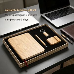Carnet en bois A5 à couverture rigide avec stylo, porte-clés et support de téléphone, cadeaux promotionnels d'affaires en gros 2026 pour clients VIP, logo personnalisé - Product Image 1