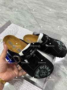 Manufacturer Custom Unisex Graffiti Cross <strong>Clog</strong> <strong>Shoes</strong> High Quality Genuine Leather Anti Slippery Cork Sole <strong>Clog</strong> <strong>Shoes</strong> <strong>for</strong> Men - Product Image 3