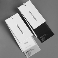 Étiquettes suspendues personnalisées de luxe écologiques pour vêtements, étiquettes en ficelle pour marques de vêtements