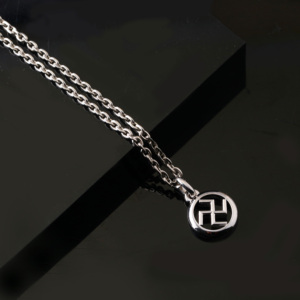 Bán Buôn Thiết Kế Độc Đáo Tùy Chỉnh Mặt Dây Chuyền Vòng Cổ 925 Sterling Bạc Văn Hóa Trao Đổi Hình Chữ Vạn Biểu Tượng Hình Ảnh Mặt Dây Chuyền - Product Image 2