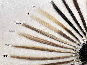 Espositore all'ingrosso di 32 colori per <span class=keywords><strong>capelli</strong></span>, anello campionario per <span class=keywords><strong>capelli</strong></span> umani, cartella colori per <span class=keywords><strong>capelli</strong></span> Remy - Product Image 6